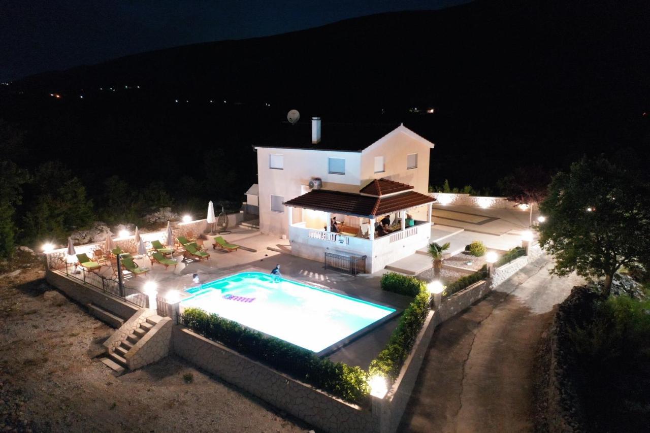 Villa Secret Beauty With Saltwater Pool Imotski Exterior foto